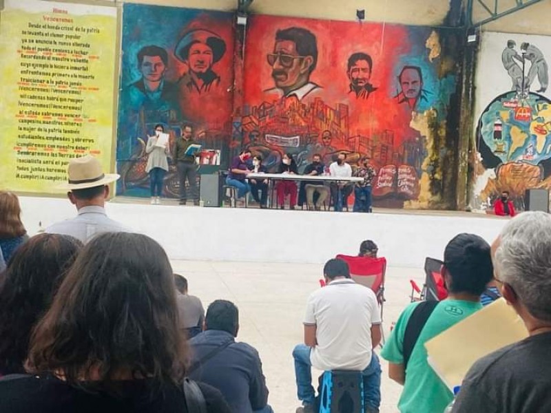 CNTE insiste en rechazar retomar clases hasta que les paguen