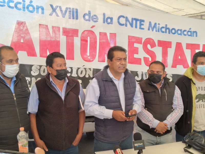 CNTE pausa movilizaciones ante diálogo con autoridades