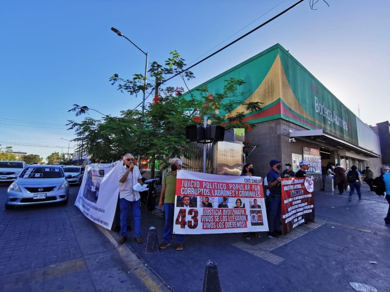 CNTE se manifiesta, exigen regreso a clases seguro