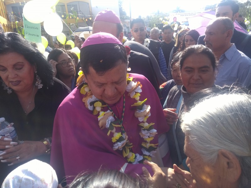 Coapan da bienvenida a nuevo obispo de Tehuacán