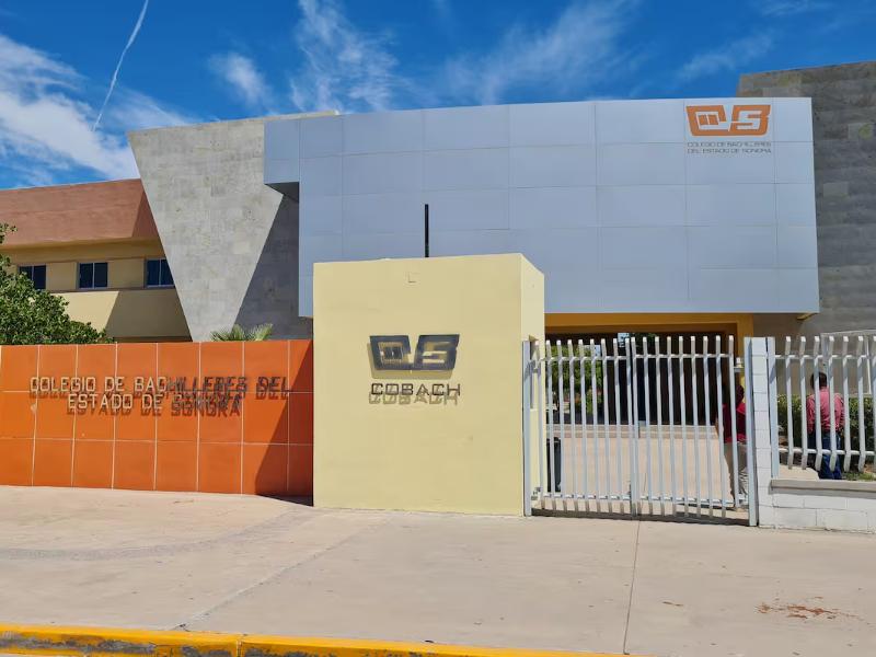 Cobach armonizará su reglamento con nuevos lineamientos de uso de celulares
