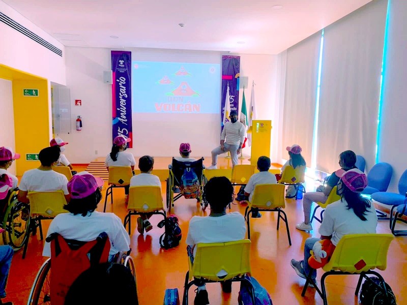 COBACH participa en curso de verano 