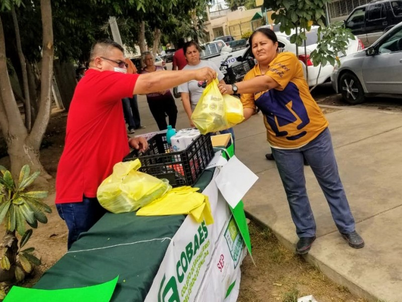 Cobaes colecta víveres para familias vulnerables