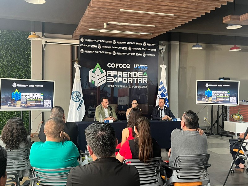 COFOCE Y UVEG impulsan formación exportadora con lanzamiento digital “Aprende a exportar” COFOCE Y UVEG impulsan formación exportadora con lanzamiento digital “Aprende a exportar”