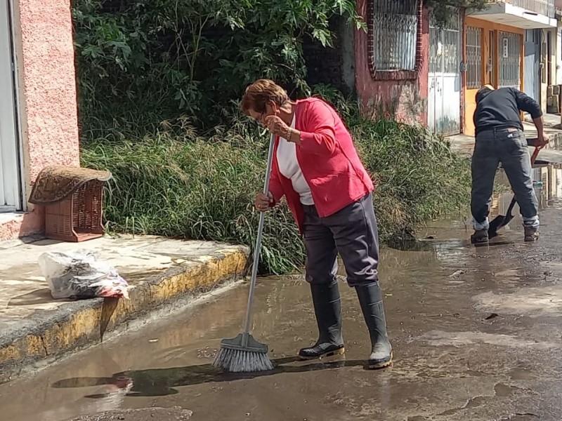 Col. Carlos Salazar: vecinos resaltan ausencia de autoridades durante inundaciones