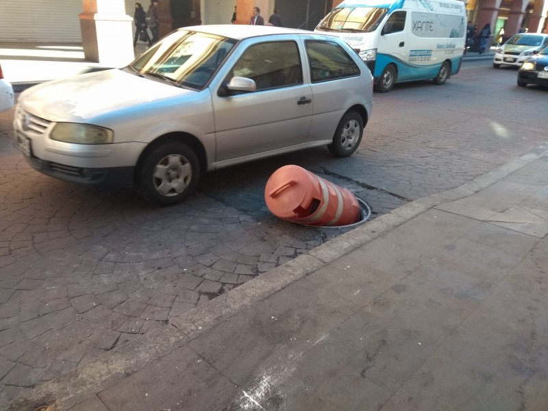 Coladeras destapadas en centro histórico de Toluca