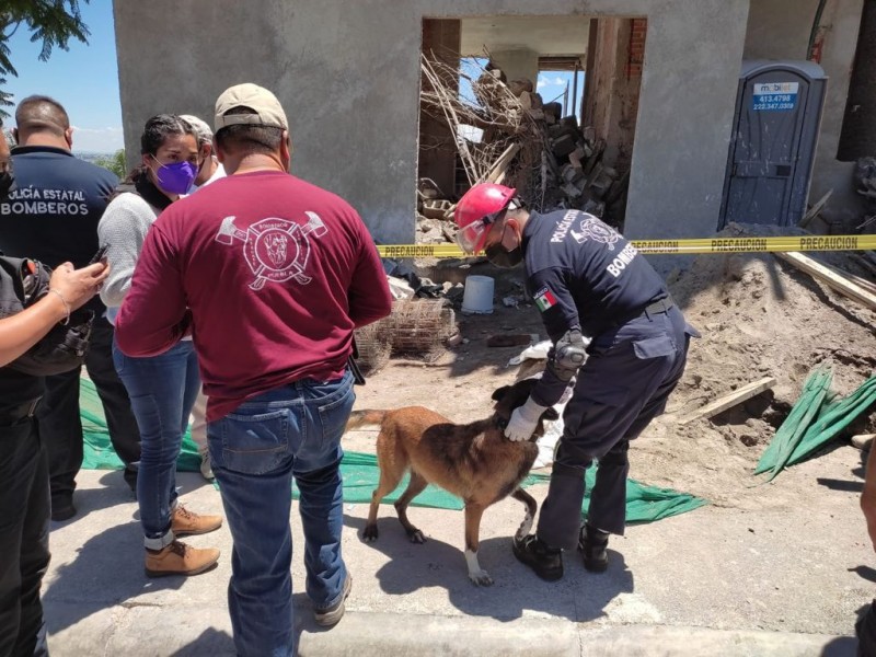 Colapsa obra en Angelópolis y quedan 3 personas atrapadas