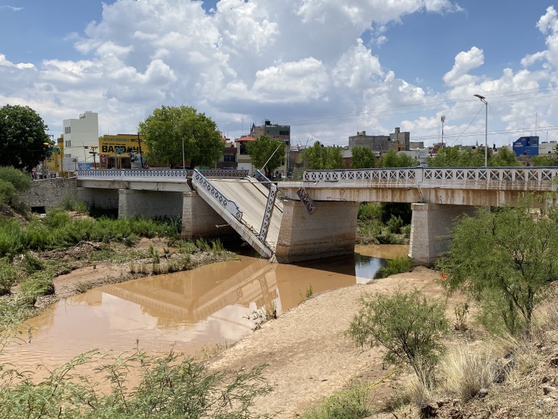Colapsa puente en Rio Grande Zacatecas: Son varias las causas.
