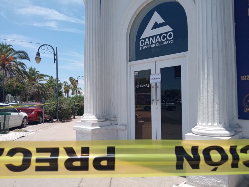 Colapsa techo histórico de Canaco Navojoa
