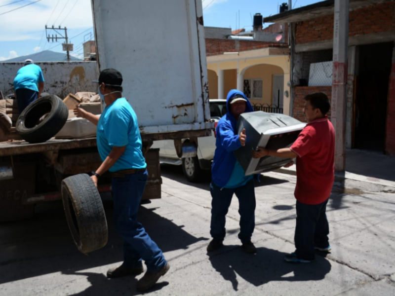 Colectan 48 toneladas en campaña de descacharrización