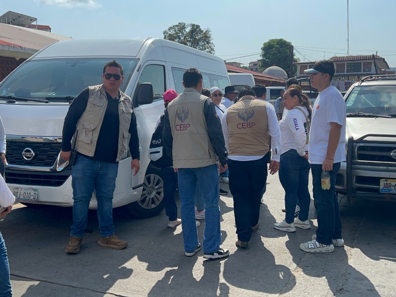 Colectivo Madres Igualtecas visitan Zihuatanejo; busca a joven desaparecida