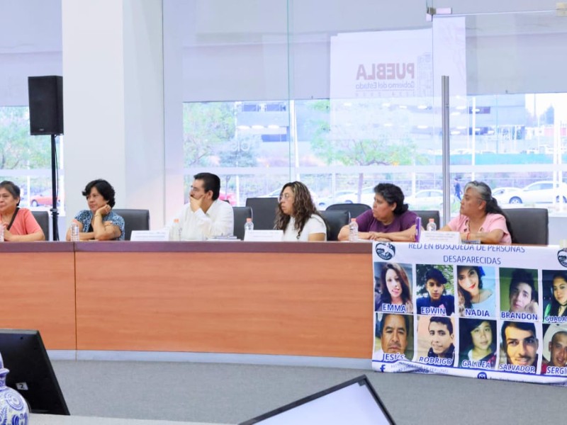 Colectivos de madres buscadoras, se reúnen con autoridades