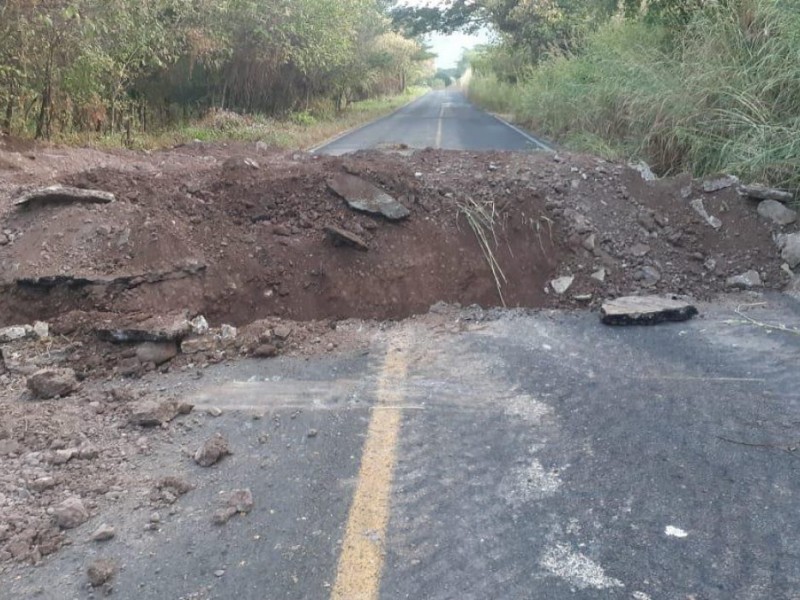 Colectivos de Tierra Caliente solicitan reconocimiento al conflicto armado 