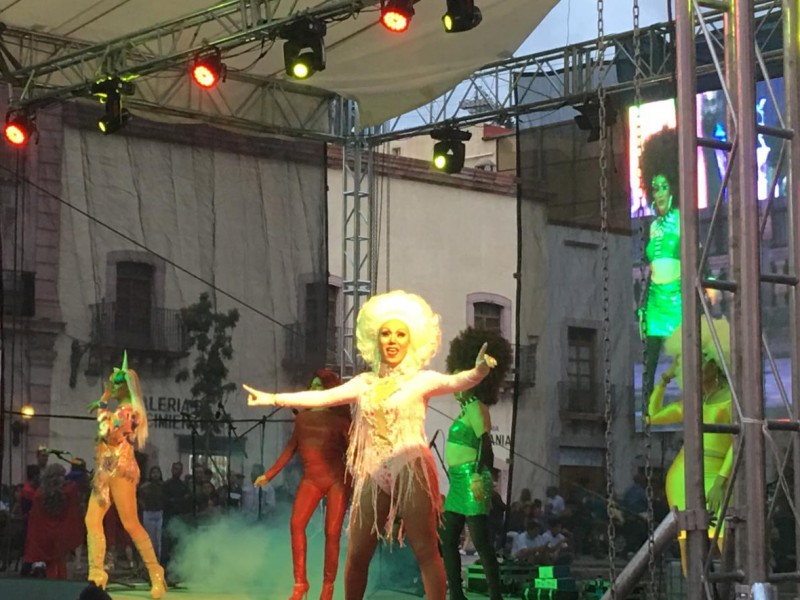 Colectivos LGBTTTIQ+ exigen derechos en marcha del orgullo