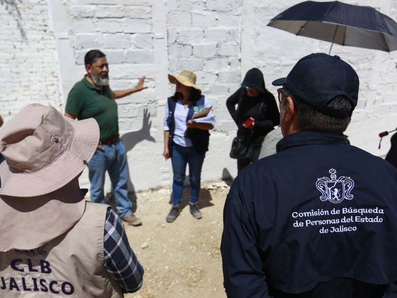 Colectivos piden crear base de datos de fosas