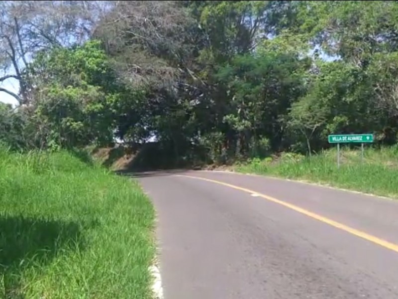 Colima cuenta con mil 127 kilómetros de carretera