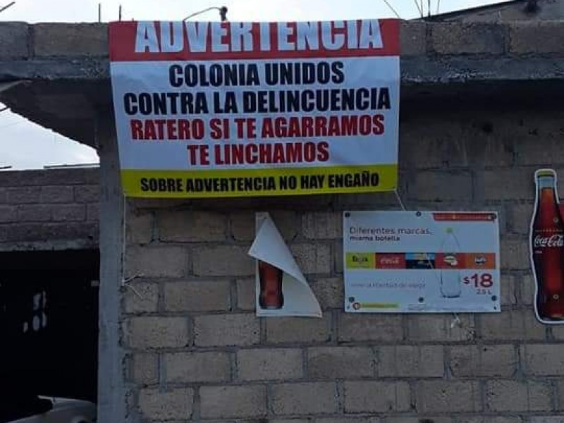 Colocan lonas de advertencia en minas de Metepec