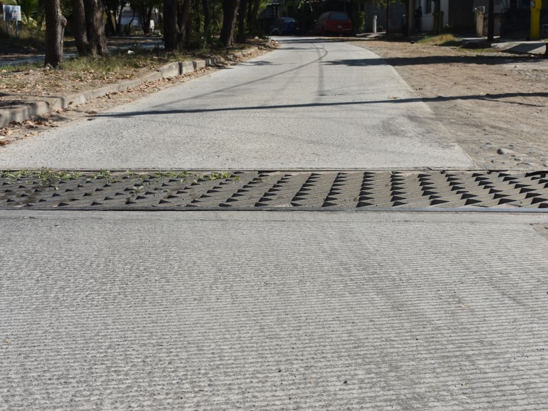 Colocarán concreto hidráulico en avenida Gil Cabrera