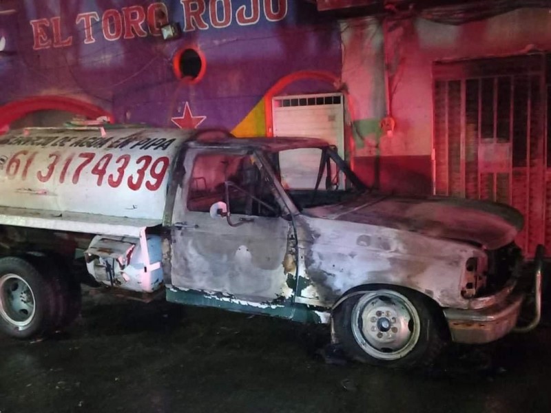 Colombiano incendia vehículos en Tuxtla