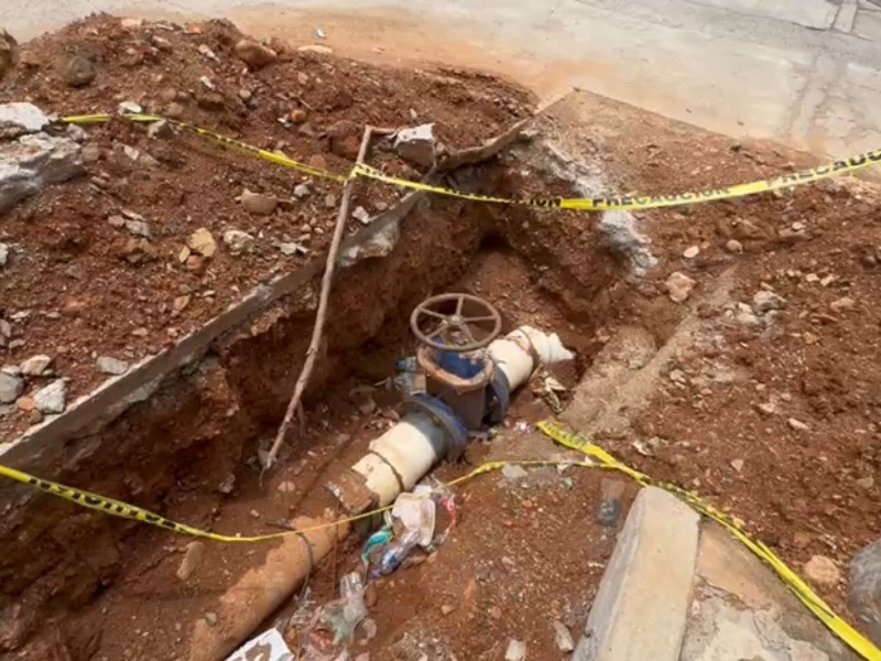 Colonias altas de Petatlán enfrentan escasez de agua