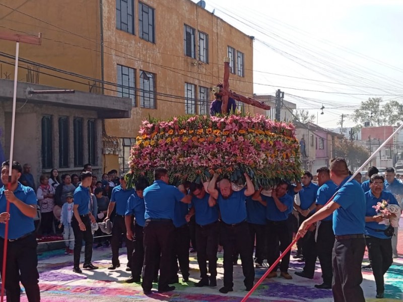 Colonias de Puebla celebran el viernes santo
