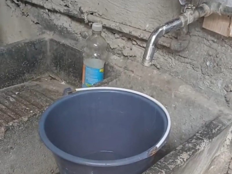 Colonias sin agua por más de una semana; vecinos exigen respuesta