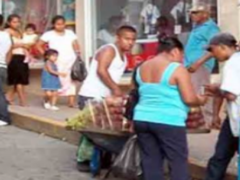 Combaten comercio informal con autoridades federales