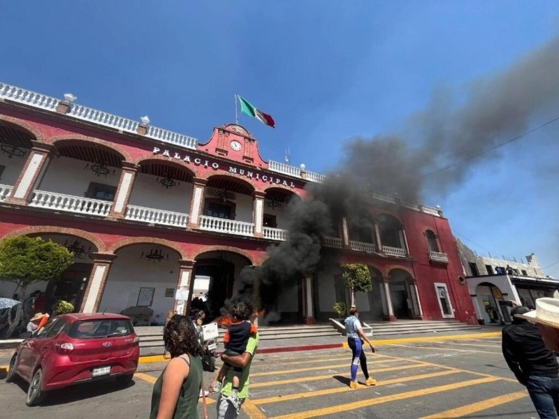 Combaten fuego con fuego en Otumba