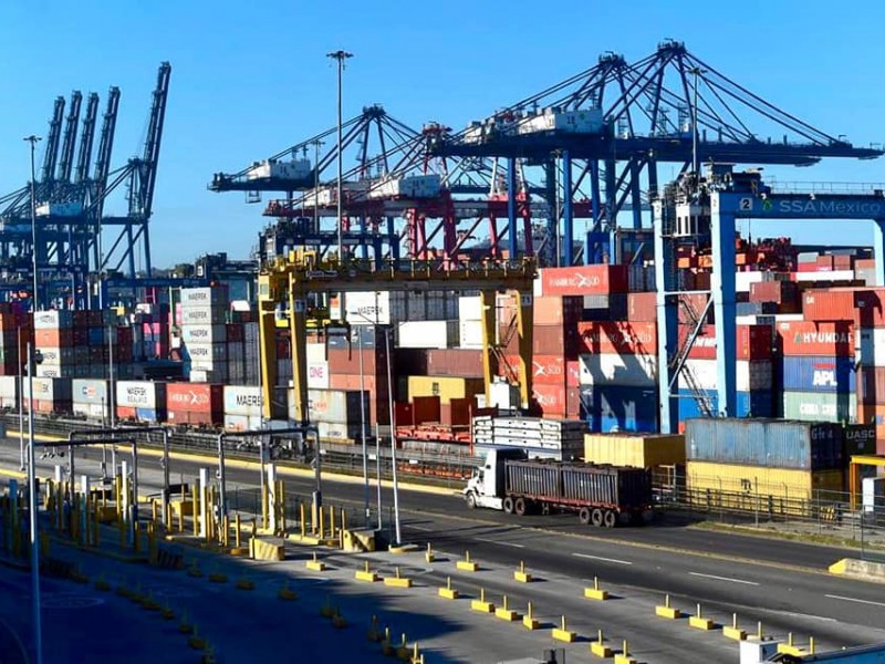 Combatirán el robo de contenedores en puerto de Manzanillo