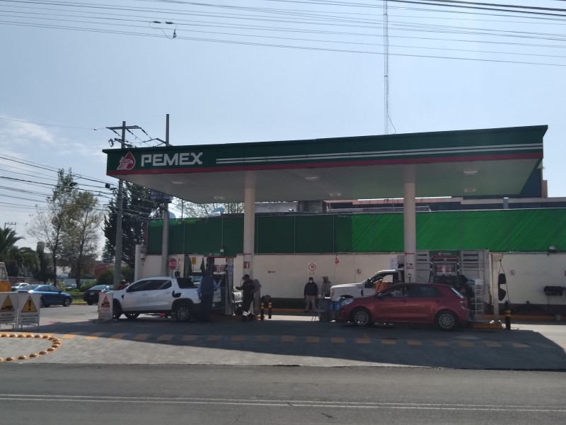Combustibles y predial servicios más caros para los mexiquenses