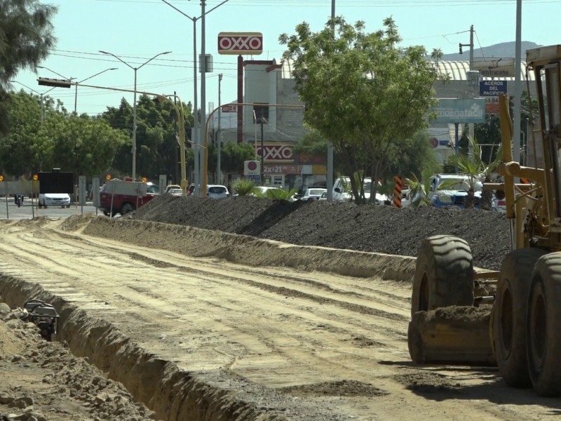 Comerciantes del bulevar olachea en incertidumbre tras obras de pavimentación