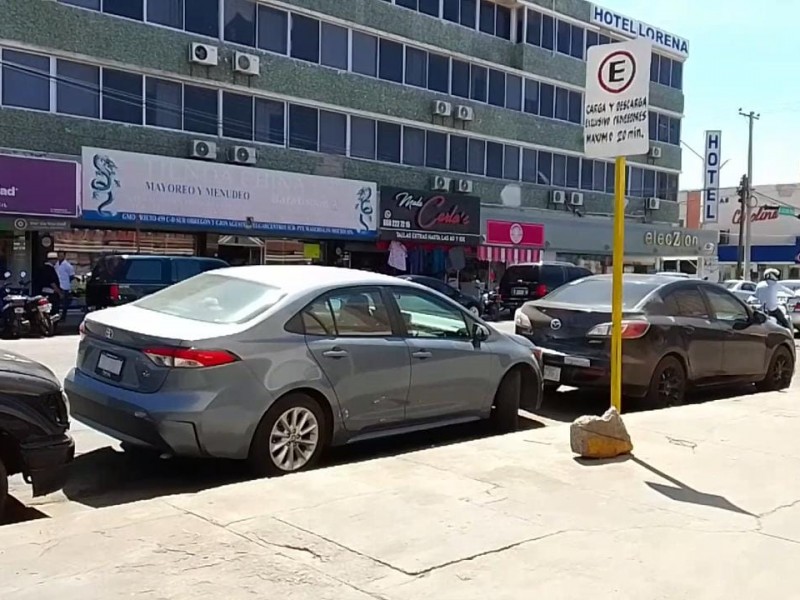 Comerciantes del mercado popular piden estacionamiento exclusivo para clientes