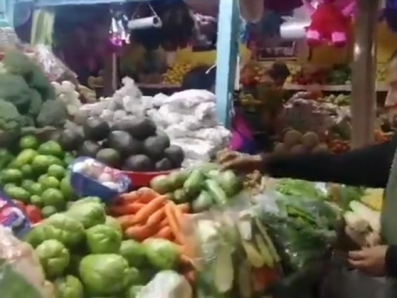 Comerciantes del Mercado Victoria de Silao relajan protocolos
