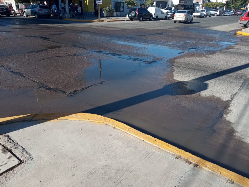 Comerciantes del sector centro estallan contra Japama