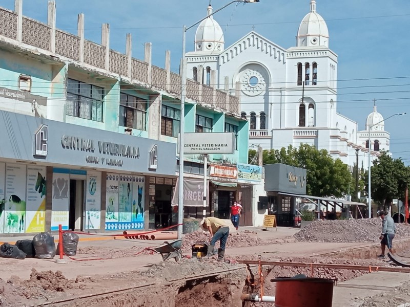 Comerciantes demandan agilizar obra tras afectaciones en ventas