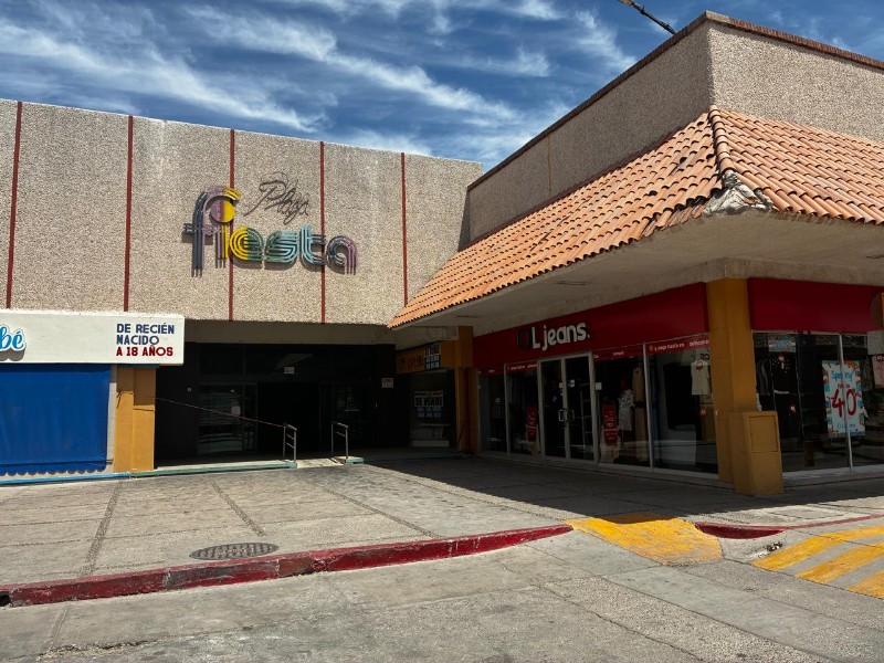 Comerciantes exigen acelerar investigaciones por incendio en Plaza Fiesta