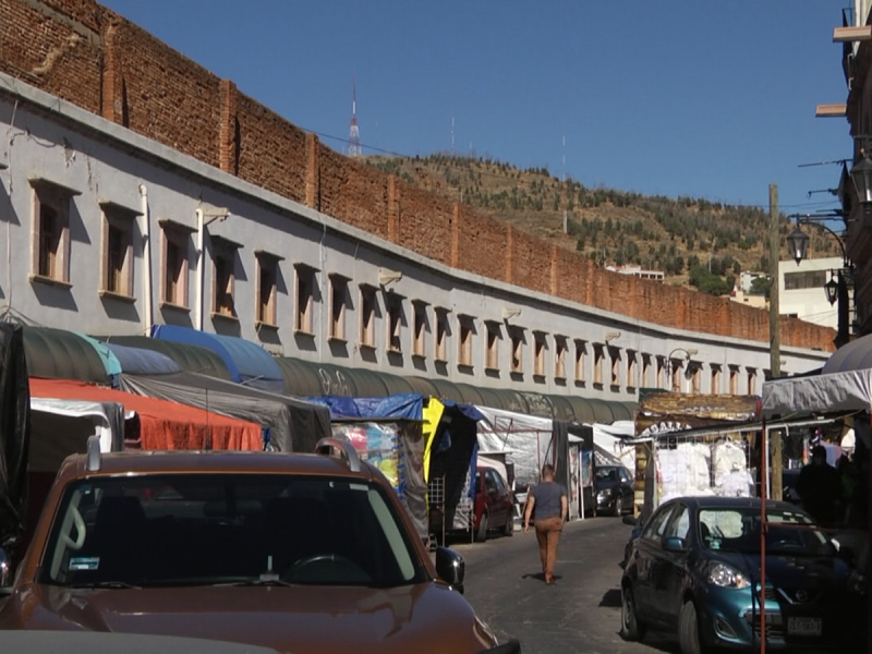 Comerciantes formales buscan mejorar vialidad sin comercio ambulante