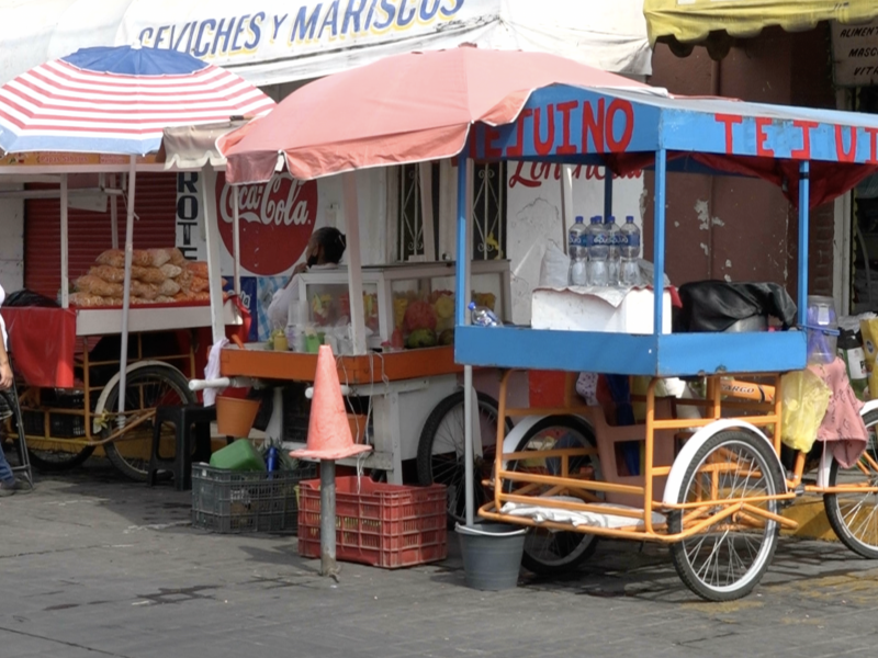 Comerciantes reubicados reportan pérdidas del 70%