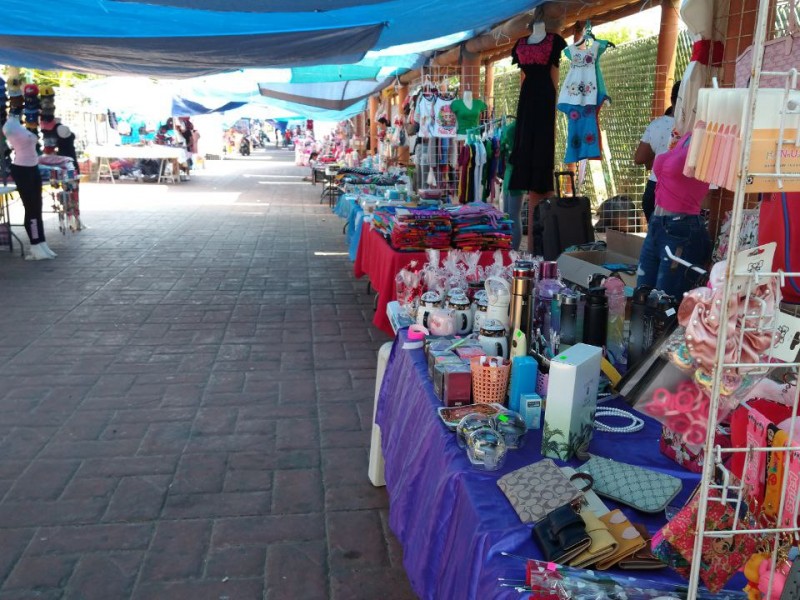 Comerciantes se preparan para la venta del 10 de mayo