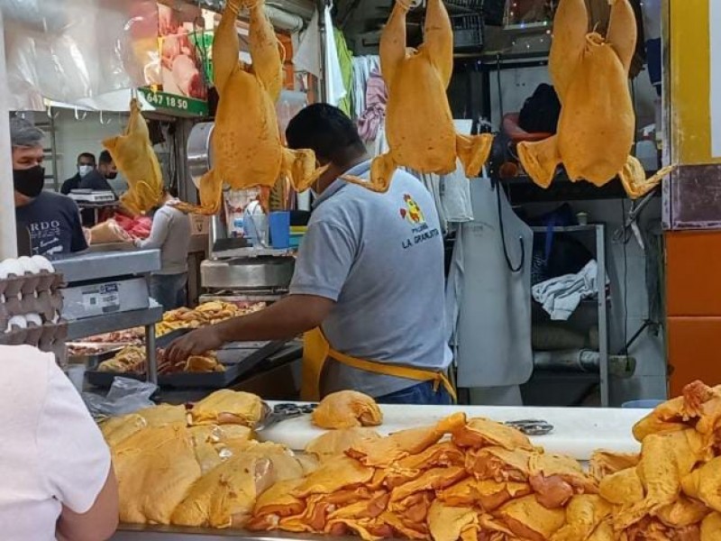 Comerciantes y Clientes perciben aumento de precios