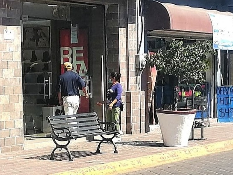 Comercio Establecido incursiona a las 