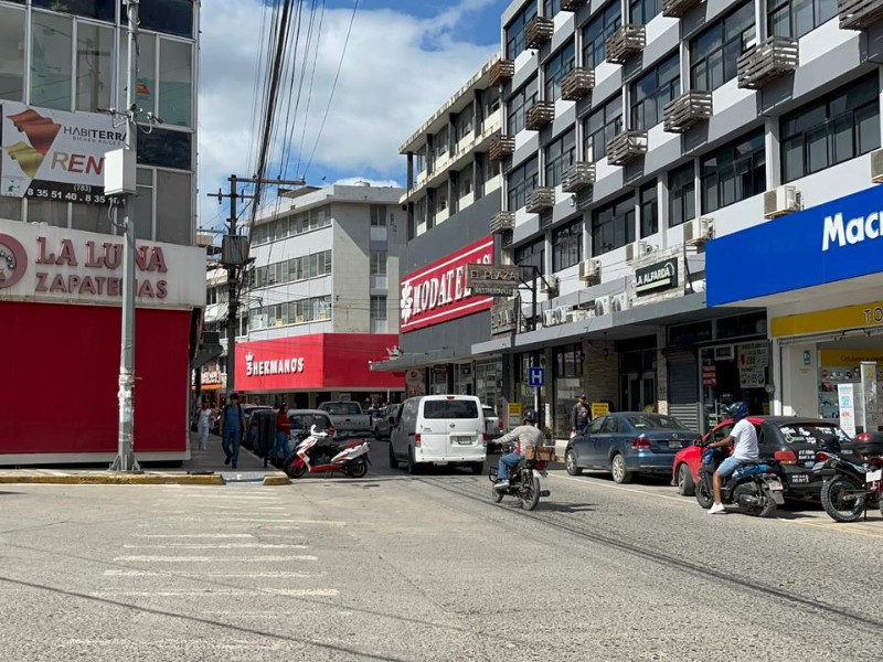 Comercios tuxpeños se recuperan tras la contingencia