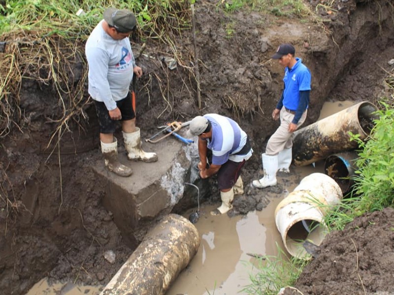 Comienza a restablecerse el servicio de agua en La Cantera