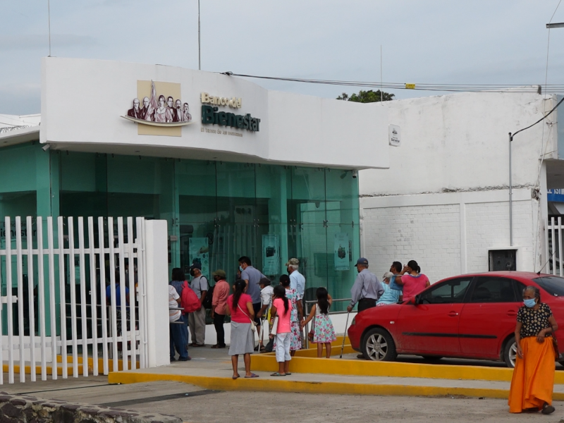 Comienza dispersión de recursos en programas sociales tras veda electoral