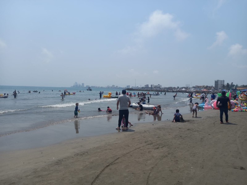 Comienza el arribo de turistas a playas de Veracruz