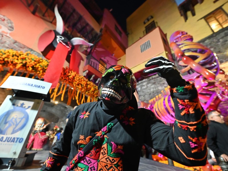 Comienza séptima edición del Festival del Día de los Muertos “Guanajuato ¡Vívelo!” Comienza séptima edición del Festival del Día de los Muertos “Guanajuato ¡Vívelo!”