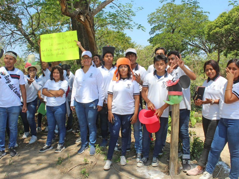 Comienzan construcción de infraestructura educativa en el Cobach 232