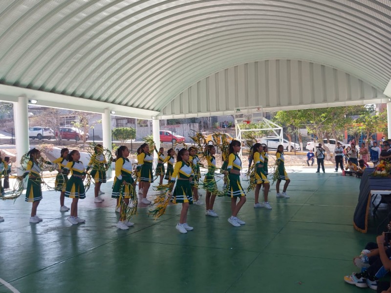 Comienzan eventos deportivos de la zona escolar 09