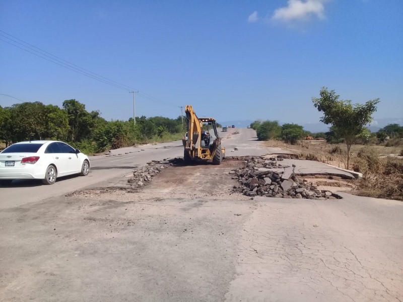 Comienzan trabajos de reparación en autopista Tepic Mazatlán