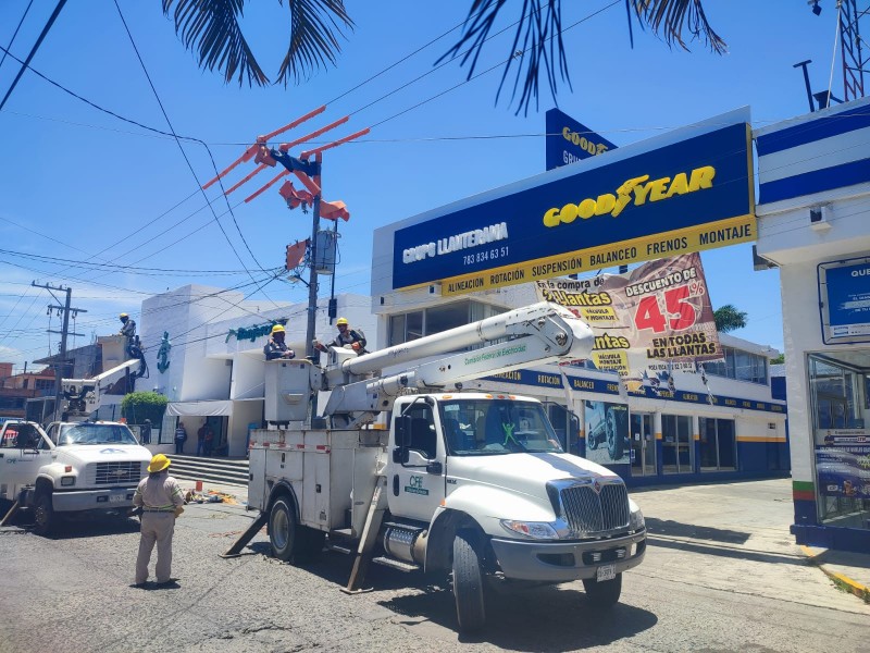 Comisión Federal de Electricidad realiza trabajos preventivos en la ciudad